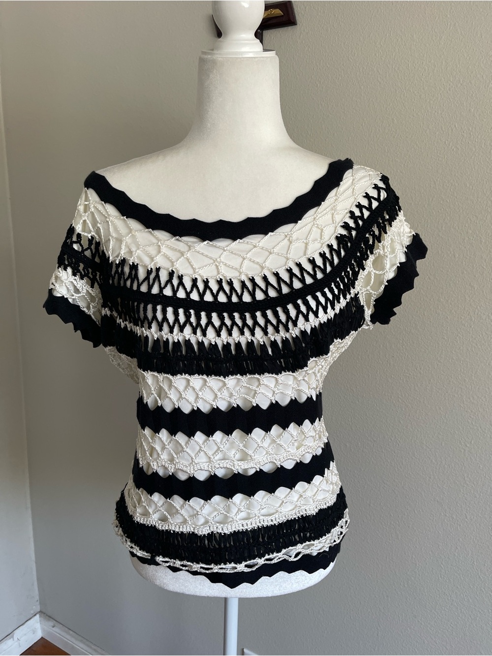 Black & White Openwork Crochet Top - Women's Blouse